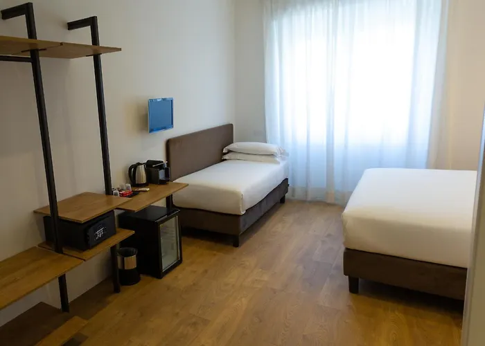 Гостевой дом Michelangelo Vatican 4*